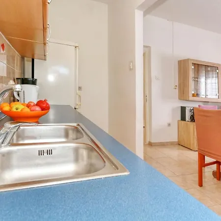Nena Apartment *