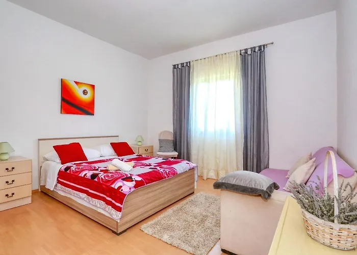 Nena Apartment Poljica (Zadar)